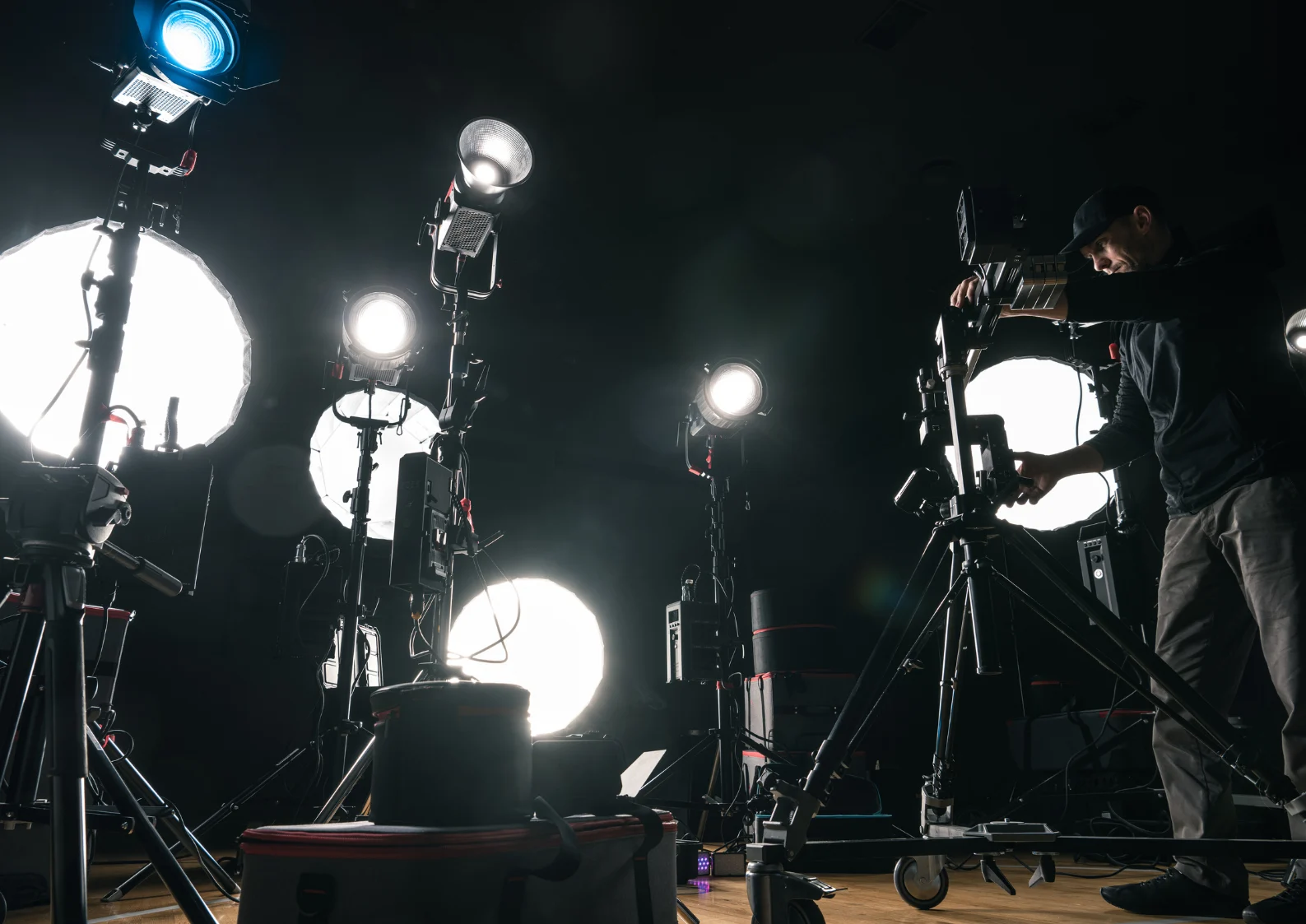 Production Studio (2)